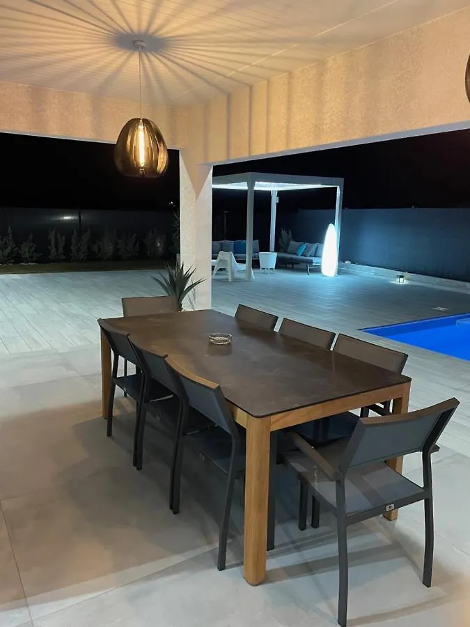 Villa Le Lys 圣弗朗索瓦